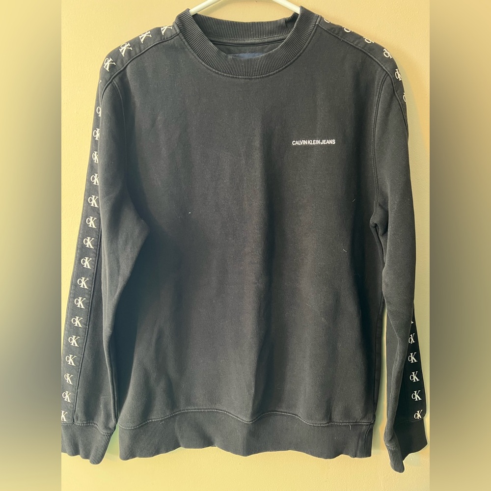 Calvin Klein Jeans black crew neck sweatshirt logo tape detailing sleeves sz M